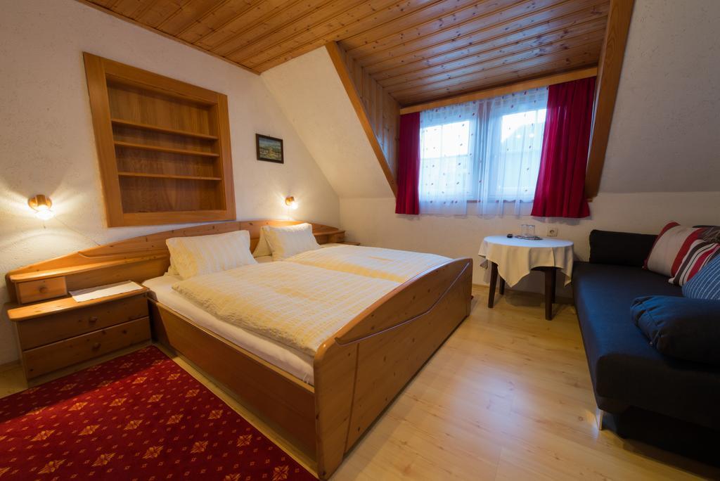 Haus Anneliese Apartment Pruggern Room photo